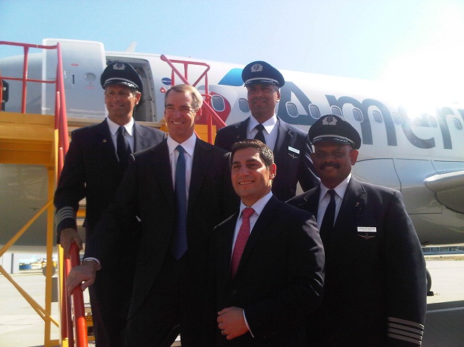 ve-may-bay-american-airlines3