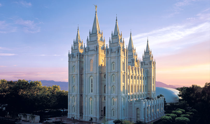 Thánh địa Mormon Temple Square – địa điểm du lịch nổi tiếng của bang Utah