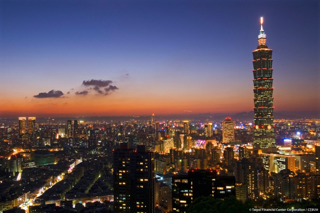 Tòa tháp Taipei 101 nổi tiếng